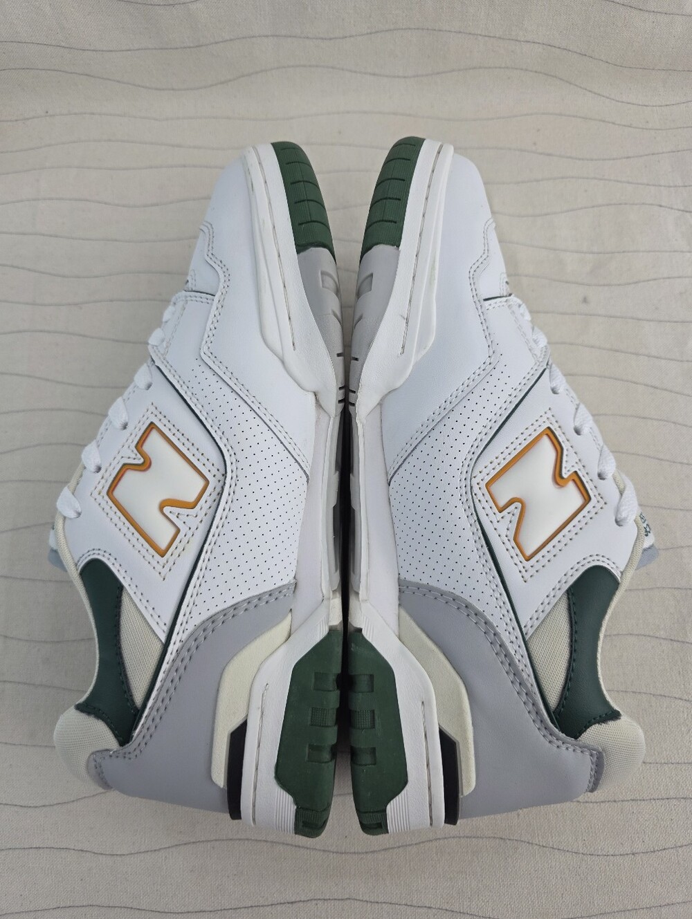 New Balance Mens 550 Nightwatch Pine Green/White Retro Sneakers BB550PWC Sz 10D - Picture 7 of 13